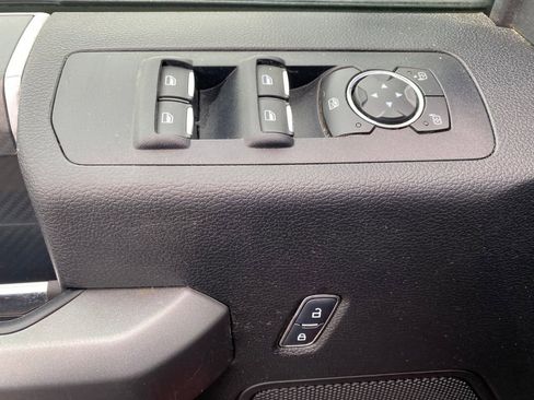 Used 2018 Ford F150 XLT w/ Equipment Group 302A Luxury image 12