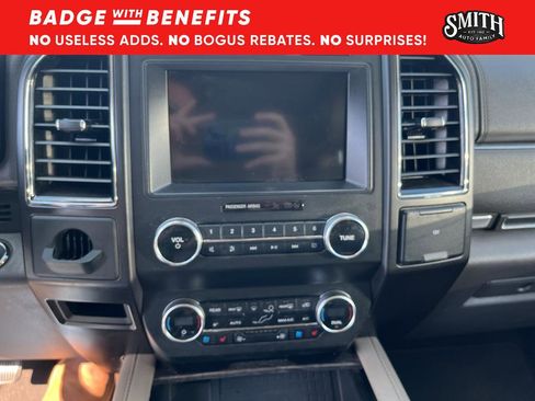 Used 2020 Ford Expedition Max Limited w/ Equipment Group 301A image 17