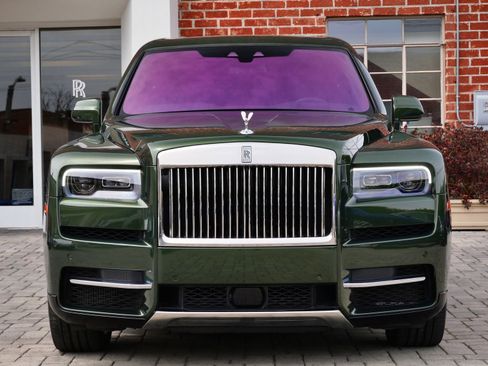 Certified 2023 Rolls-Royce Cullinan w/ Cullinan Package image 5