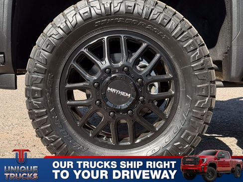 Used 2024 GMC Sierra 3500 Denali Ultimate image 11