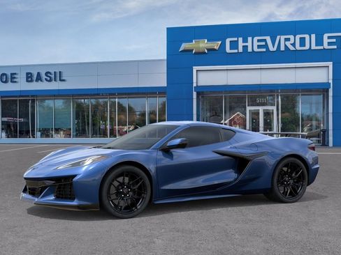 New 2027 Chevrolet Corvette Z06 w/ Stealth Interior Trim Package RWD image 2