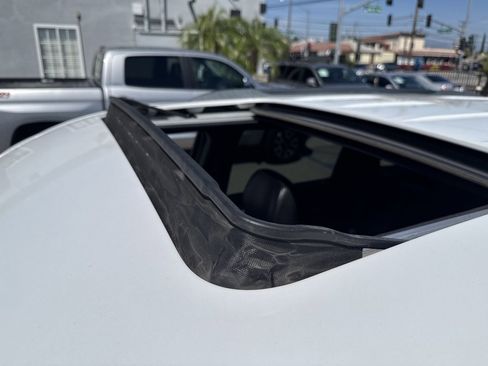 Used 2015 Jeep Grand Cherokee Limited w/ Trailer Tow Group IV image 36