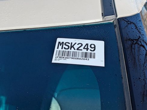 Used 2016 Ford Explorer Sport image 35