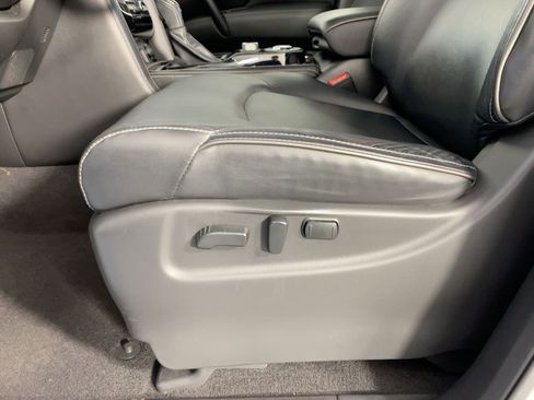 Used 2020 INFINITI QX80 Luxe w/ Edition 30 Package image 11