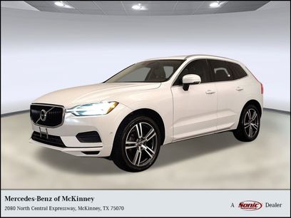 Used 2018 Volvo XC60 T5 Momentum w/ Vision Package
