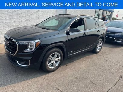 Used 2022 GMC Terrain SLE w/ Driver Convenience Package