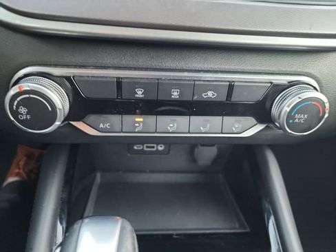 Used 2024 Nissan Altima 2.5 SR image 22