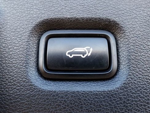 Used 2023 Hyundai Santa Fe Calligraphy AWD/4WD image 8