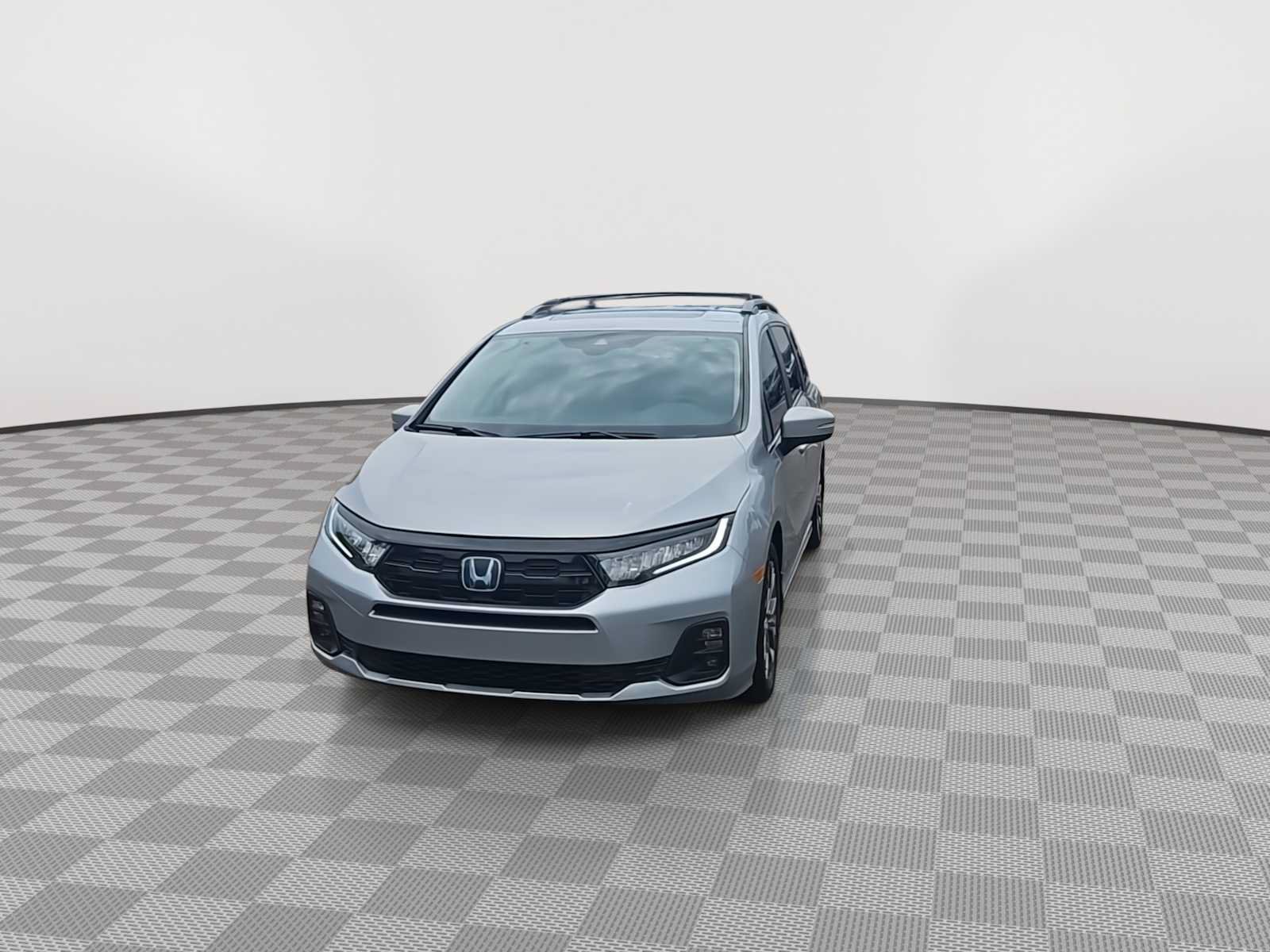 Certified 2026 Honda Odyssey Touring image 3