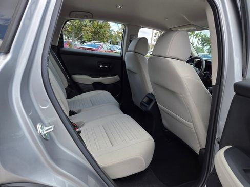 Certified 2024 Honda HR-V LX image 17