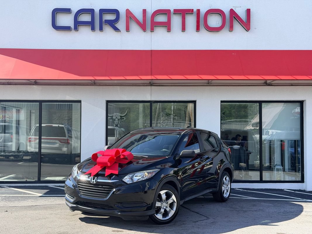 Used 2018 Honda HR-V LX image 2