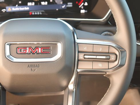 New 2026 GMC Canyon Elevation w/ Convenience Package RWD image 23