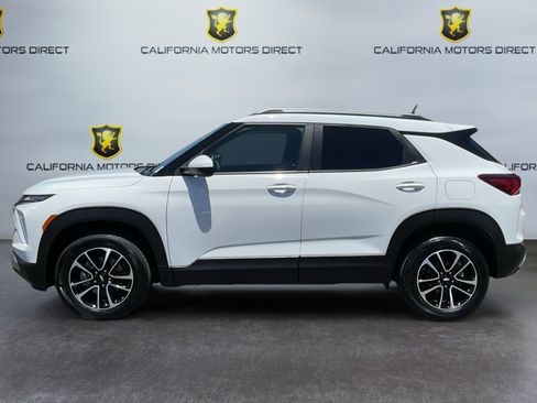 Used 2025 Chevrolet TrailBlazer LT AWD/4WD image 8