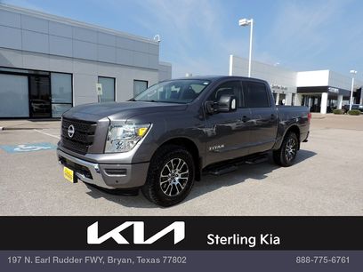 Used 2023 Nissan Titan SV w/ SV Convenience Package