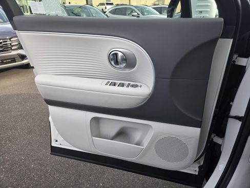 New 2026 Hyundai Ioniq 9 SEL image 22