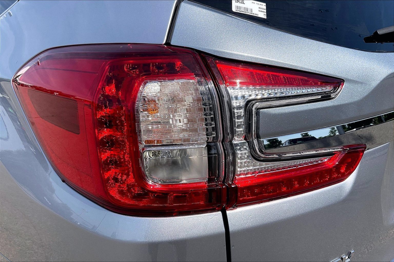 Used 2026 Subaru Ascent Limited AWD/4WD image 32