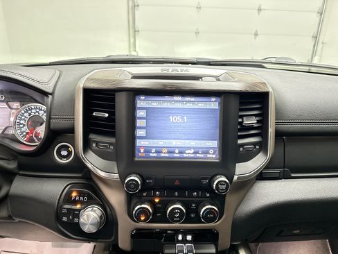 Used 2020 RAM 1500 Laramie AWD/4WD image 31