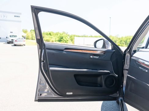 Used 2013 Lexus ES 350 FWD image 45