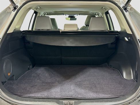 Used 2023 Toyota RAV4 Limited image 25