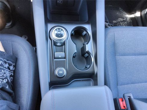 New 2026 Ford Explorer Active RWD image 18