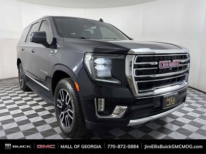 Used 2022 GMC Yukon SLT w/ SLT Premium Package