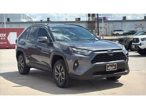Certified 2025 Toyota RAV4 XLE Premium AWD/4WD image 8