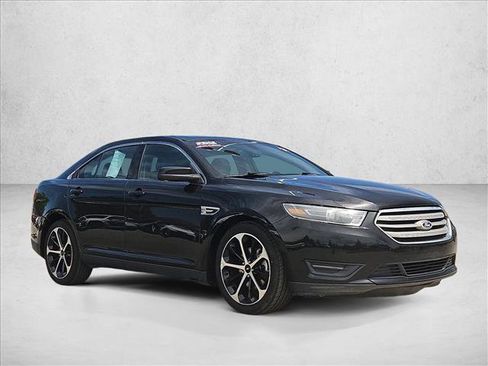 Used 2014 Ford Taurus SEL w/ Equipment Group 201A AWD/4WD image 3