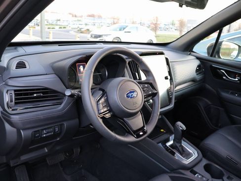Used 2025 Subaru Forester Touring image 19