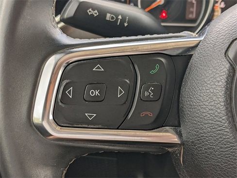 Certified 2018 Jeep Wrangler Unlimited Sahara image 18