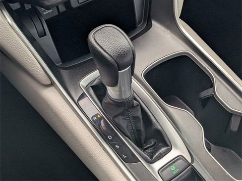 Used 2020 Honda Accord LX image 20
