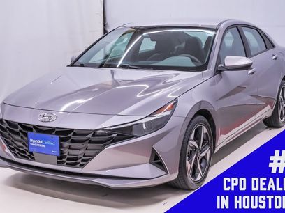 Certified 2023 Hyundai Elantra SEL w/ Convenience Package