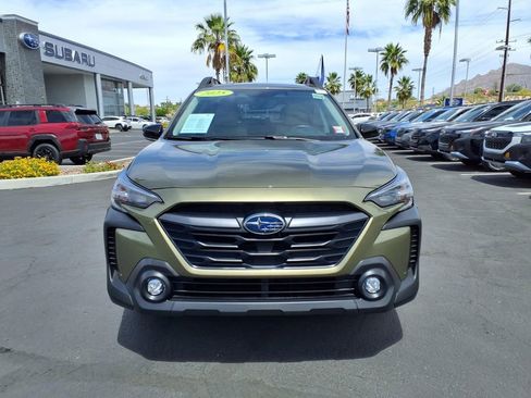 Used 2025 Subaru Outback Premium w/ Popular Package #1A image 8