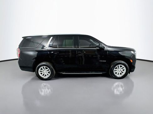Used 2022 Chevrolet Tahoe LT w/ Luxury Package AWD/4WD image 6