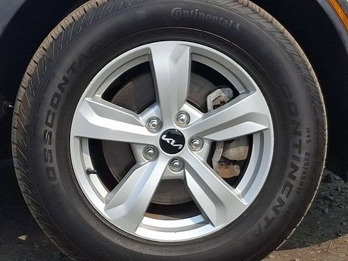 Certified 2023 Kia Sorento LX AWD/4WD image 8