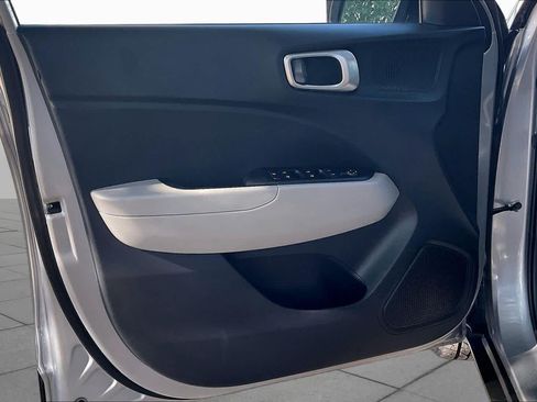 Certified 2026 Hyundai Venue SEL FWD image 22