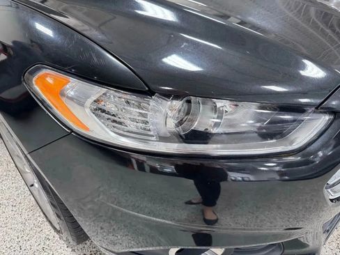 Used 2013 Ford Fusion SE image 11