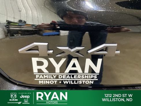 New 2026 Jeep Compass Limited AWD/4WD image 12