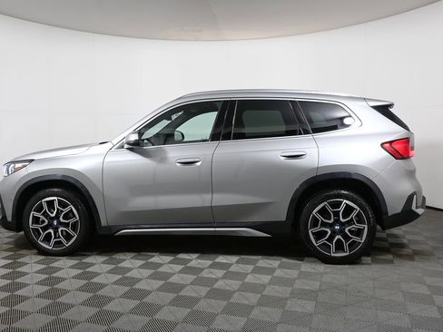 Used 2025 BMW X1 xDrive28i image 2