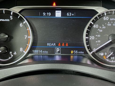 Used 2023 Nissan Altima 2.5 SV w/ SV Premium Package image 18