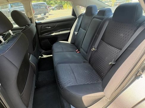 Used 2016 Nissan Altima 2.5 S w/ Power Driver Seat Package FWD image 24