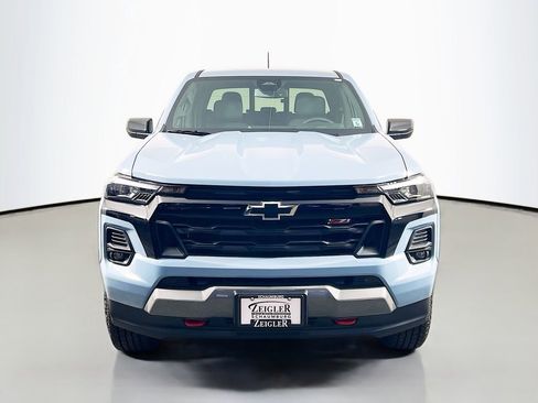 New 2025 Chevrolet Colorado Z71 w/ Z71 Convenience Package 2 AWD/4WD image 2