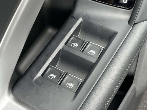 Used 2025 Audi Q5 Premium Plus w/ Premium Plus AWD/4WD image 16