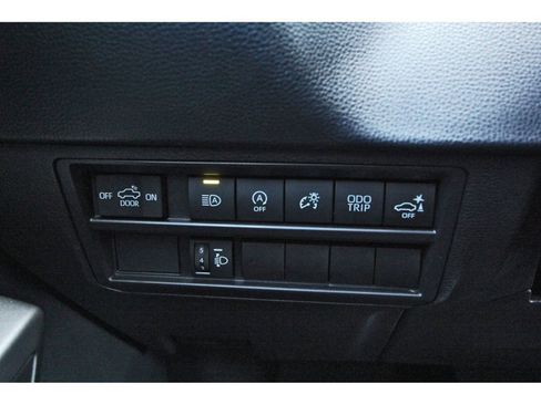 Used 2024 Toyota Tundra SR5 w/ SR5 Convenience Package image 20