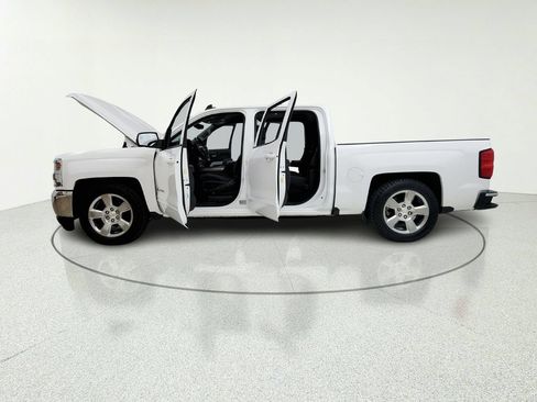 Used 2018 Chevrolet Silverado 1500 LT w/ All Star Edition RWD image 11