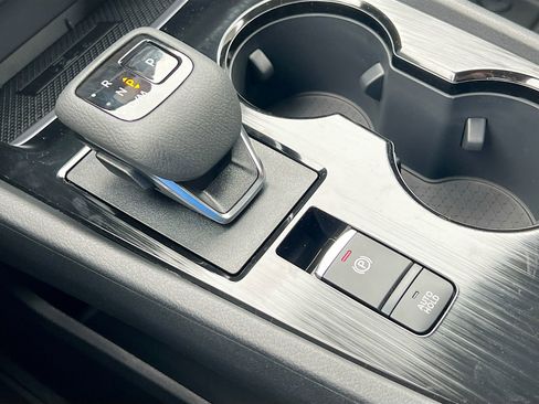 New 2026 Nissan Rogue SV AWD/4WD image 16
