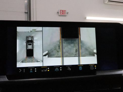 Used 2024 Chevrolet Silverado 2500 LT w/ Z71 Sport Edition image 20