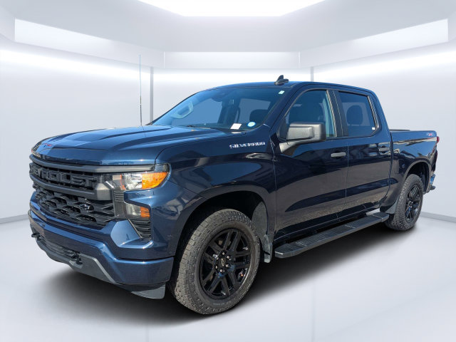 Used 2022 Chevrolet Silverado 1500 Custom AWD/4WD image 7