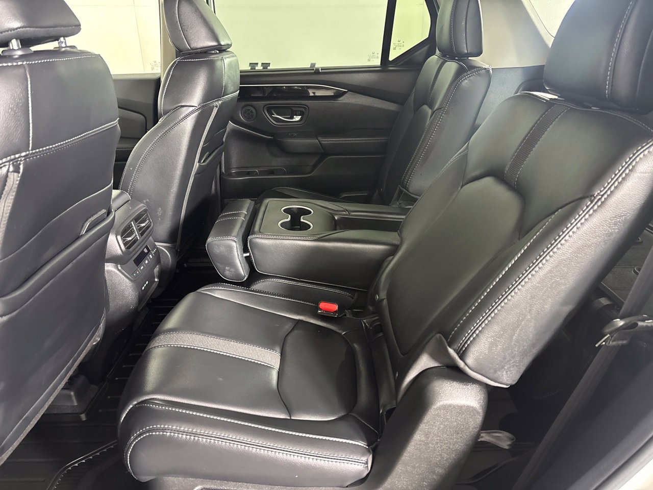 Used 2025 Honda Pilot Touring image 26