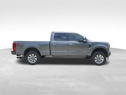 Used 2022 Ford F250 Platinum w/ FX4 Off-Road Package AWD/4WD image 12