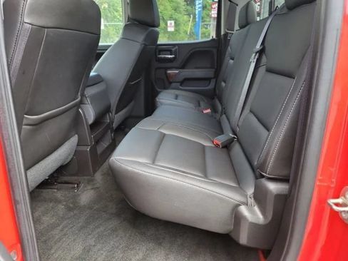 Used 2016 GMC Sierra 1500 SLE w/ SLE Value Package AWD/4WD image 27